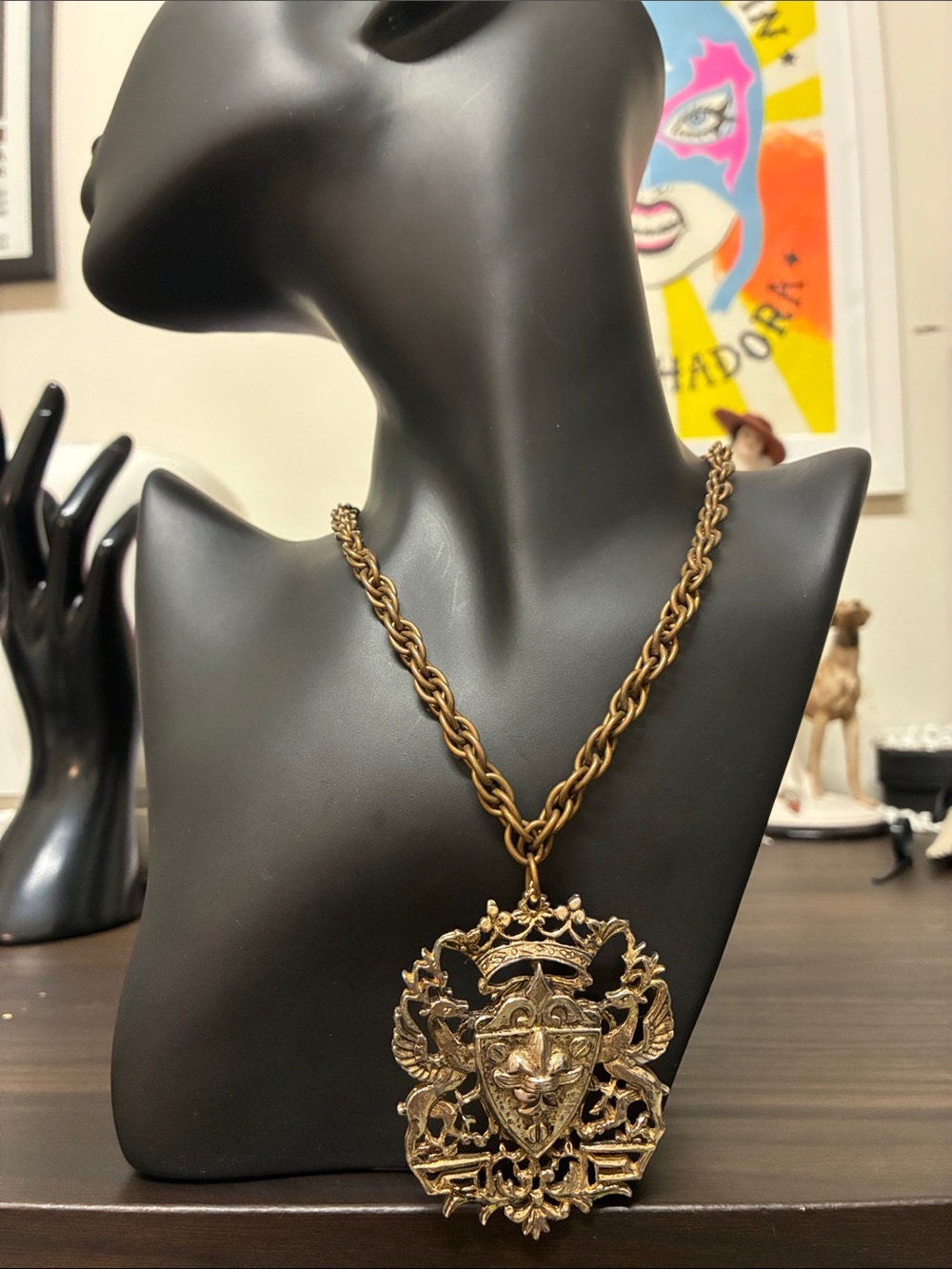 Vintage 1970s Medieval Revival Heraldic Crest Pendant Necklace Dark Academia